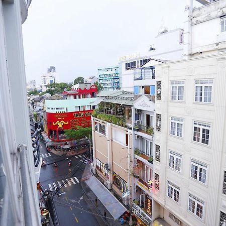 Le Petit Sai Gon Hotel Ho Chi Minh-staden Exteriör bild