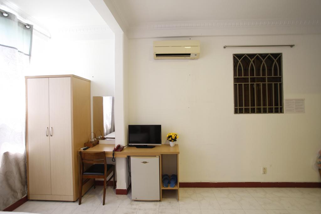 Le Petit Sai Gon Hotel Ho Chi Minh-staden Exteriör bild
